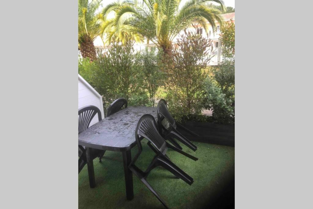Appartement Residence Avec Piscine A Anglet Limite Biarritz Ngoại thất bức ảnh